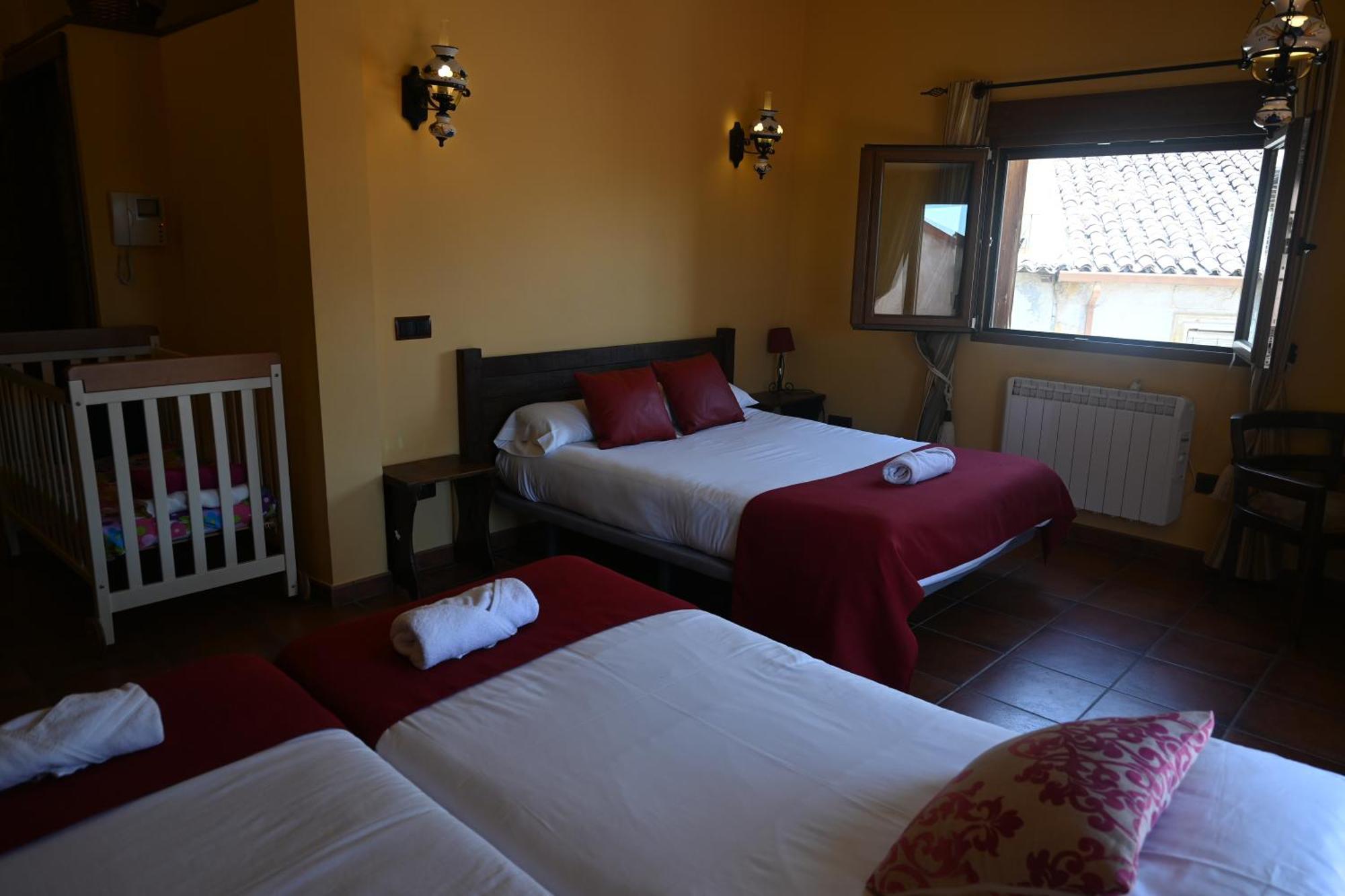 De Felipe Casa Rural Horche Bagian luar foto